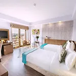 Phoenicia Comfort Hotel