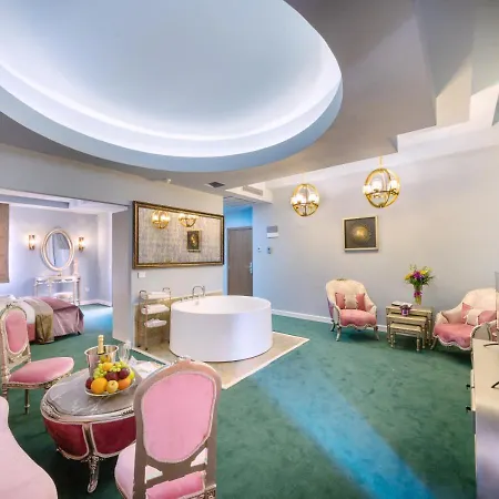 Hotel Phoenicia Comfort