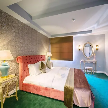 Hotel Phoenicia Comfort 4*