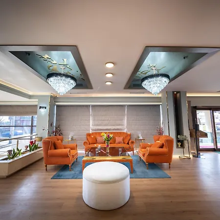 Szálloda Phoenicia Comfort 4*