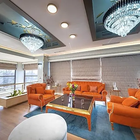 فندق Phoenicia Comfort 4*