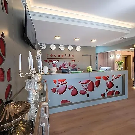 Phoenicia Comfort 4*
