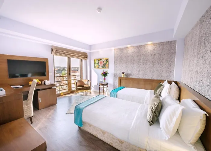 Phoenicia Comfort Szálloda