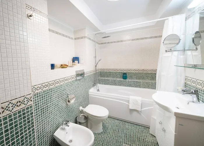 Phoenicia Comfort Szálloda Bukarest