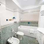 호텔 Phoenicia Comfort 4*